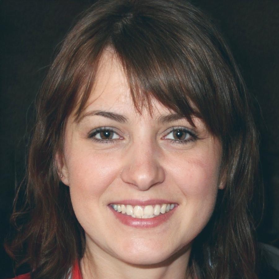 Portrait of Noa Feldstein, automation strategy mentor