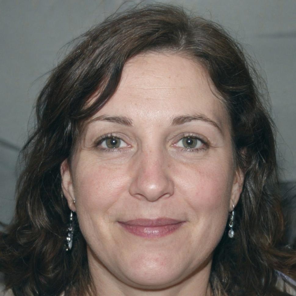 Portrait of Dafna Amir